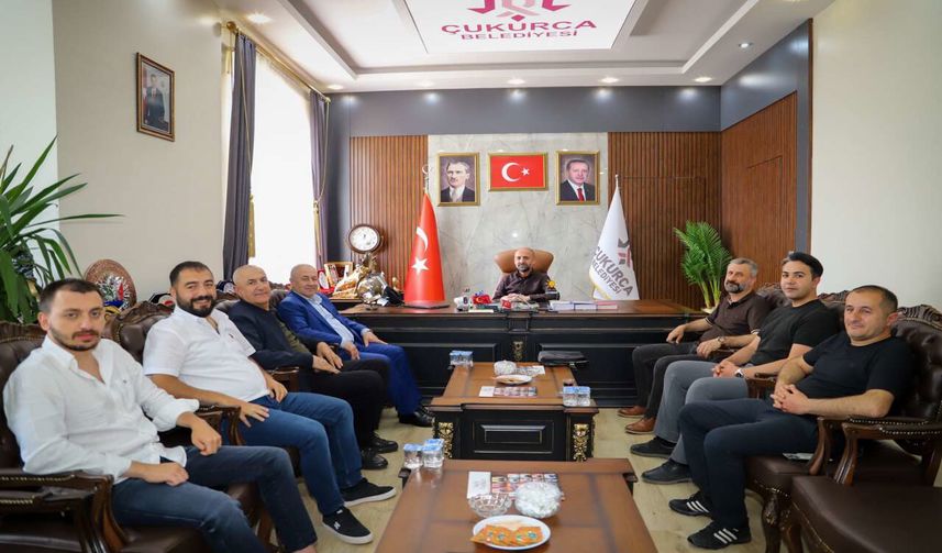 Yüksekova Heyetinden Çukurca Belediye Başkanı Nazmi Demir'e Ziyaret