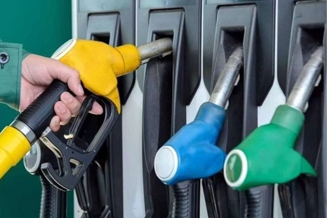 Motorine 5,57 TL indirim bekleniyor: Gece yarısı pompaya yansıyacak