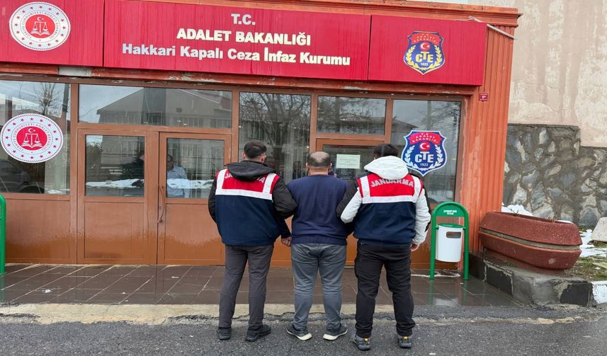 Hakkari’de Uyuşturucu Suçundan Aranan Şahıs Yüksekova’da Yakalandı