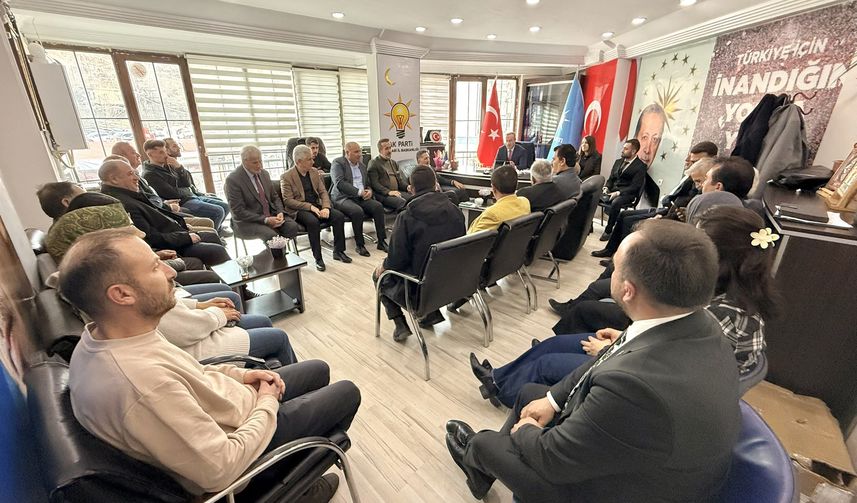 AK Parti Hakkâri’de Haftalık Yönetim Toplantısı Gerçekleştirildi
