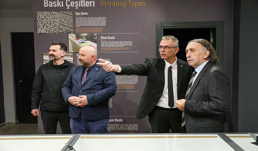 Hakkari Üniversitesi Rektörü Gençcelep, Baskı Müzesi’ni Ziyaret Etti