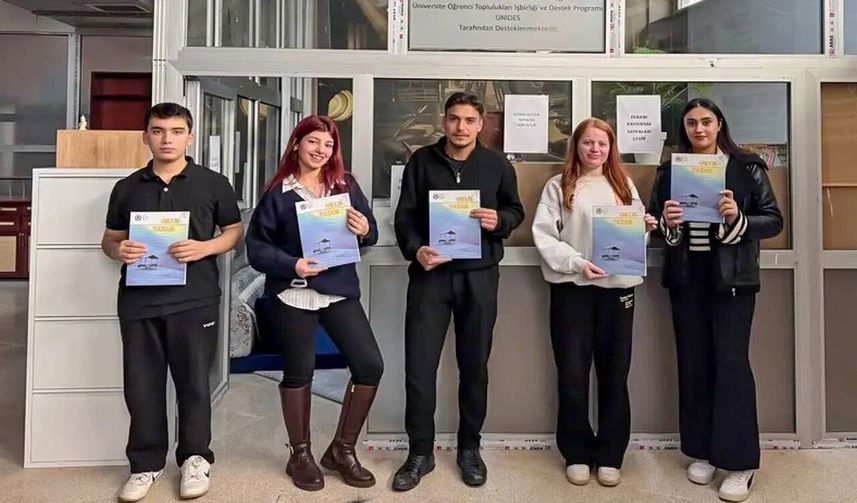 Hakkari Üniversitesi’nde Bir İlk: “Okuryazar” Dergisi Yayımlandı