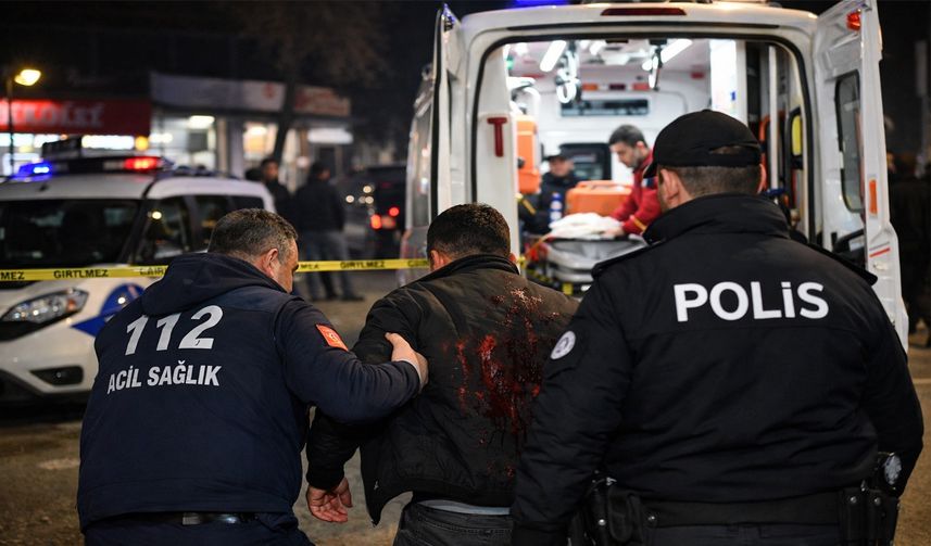 Hakkari’de Kardeşler Arasında Bıçaklı Kavga: 1 Yaralı