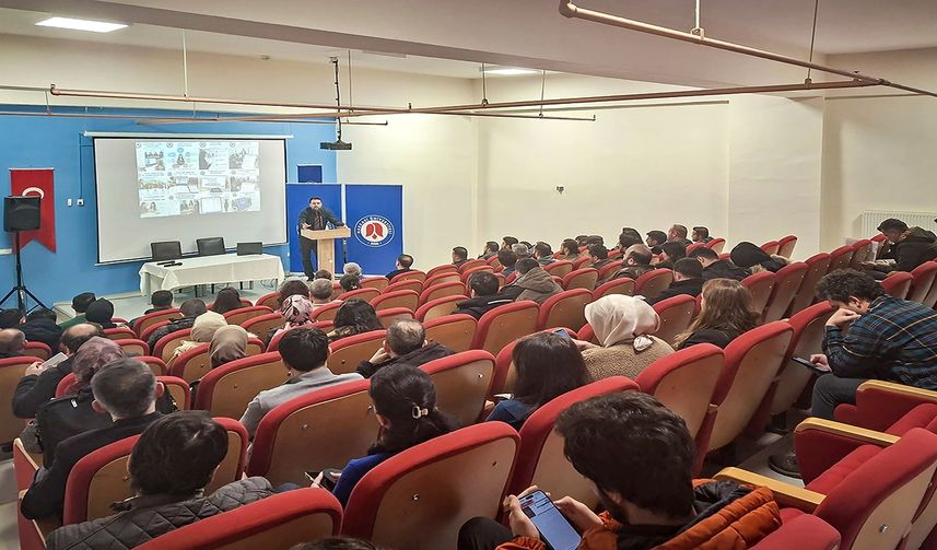 Hakkari Üniversitesi Fakülte–Okul İş Birliği Güçleniyor: “Fakülte–Okul Buluşması” Gerçekleştirildi