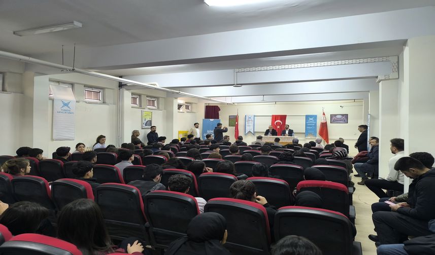 Hakkari’de Gençlere Kariyer Yolculuğunda Rehberlik