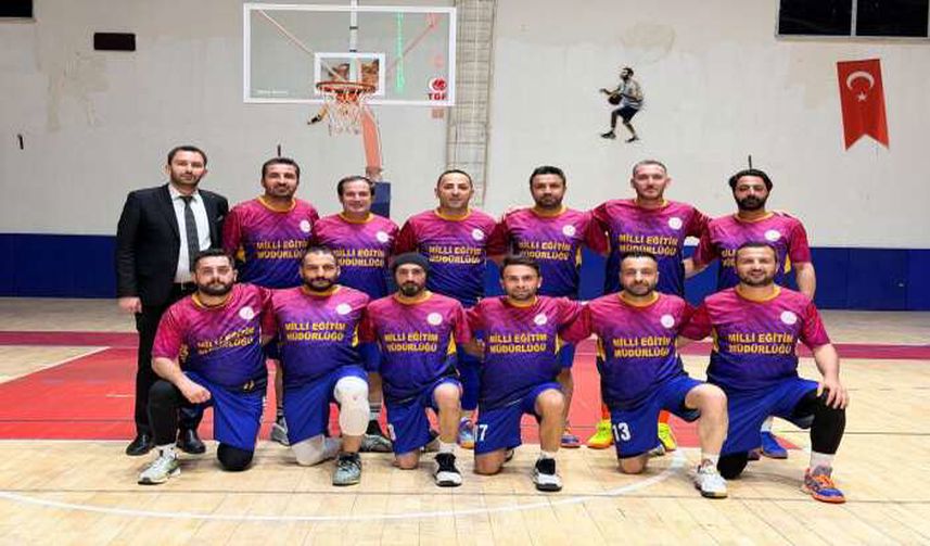 Hakkari İl Milli Eğitim Müdürlüğü Basketbolda Şampiyon Oldu