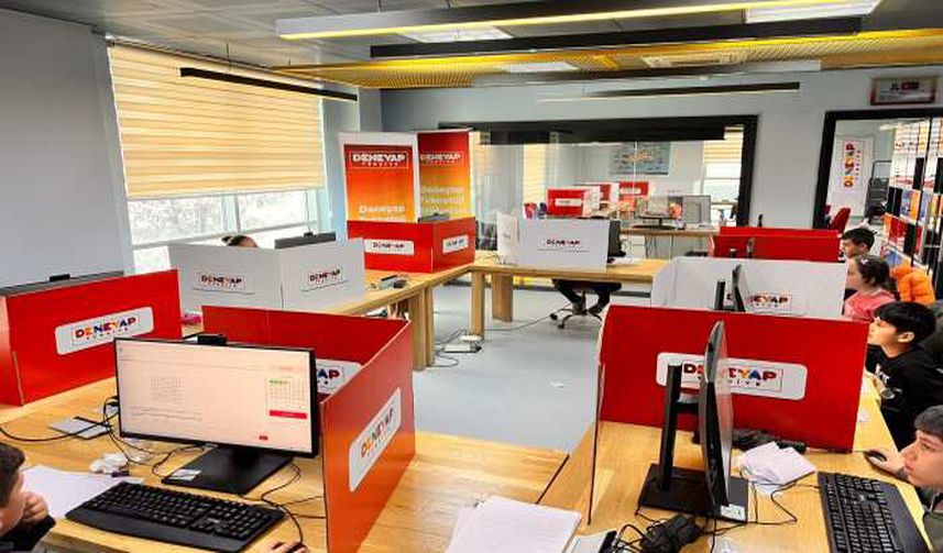 Hakkari’de Deneyap Atölyesi Sınavları Devam Ediyor