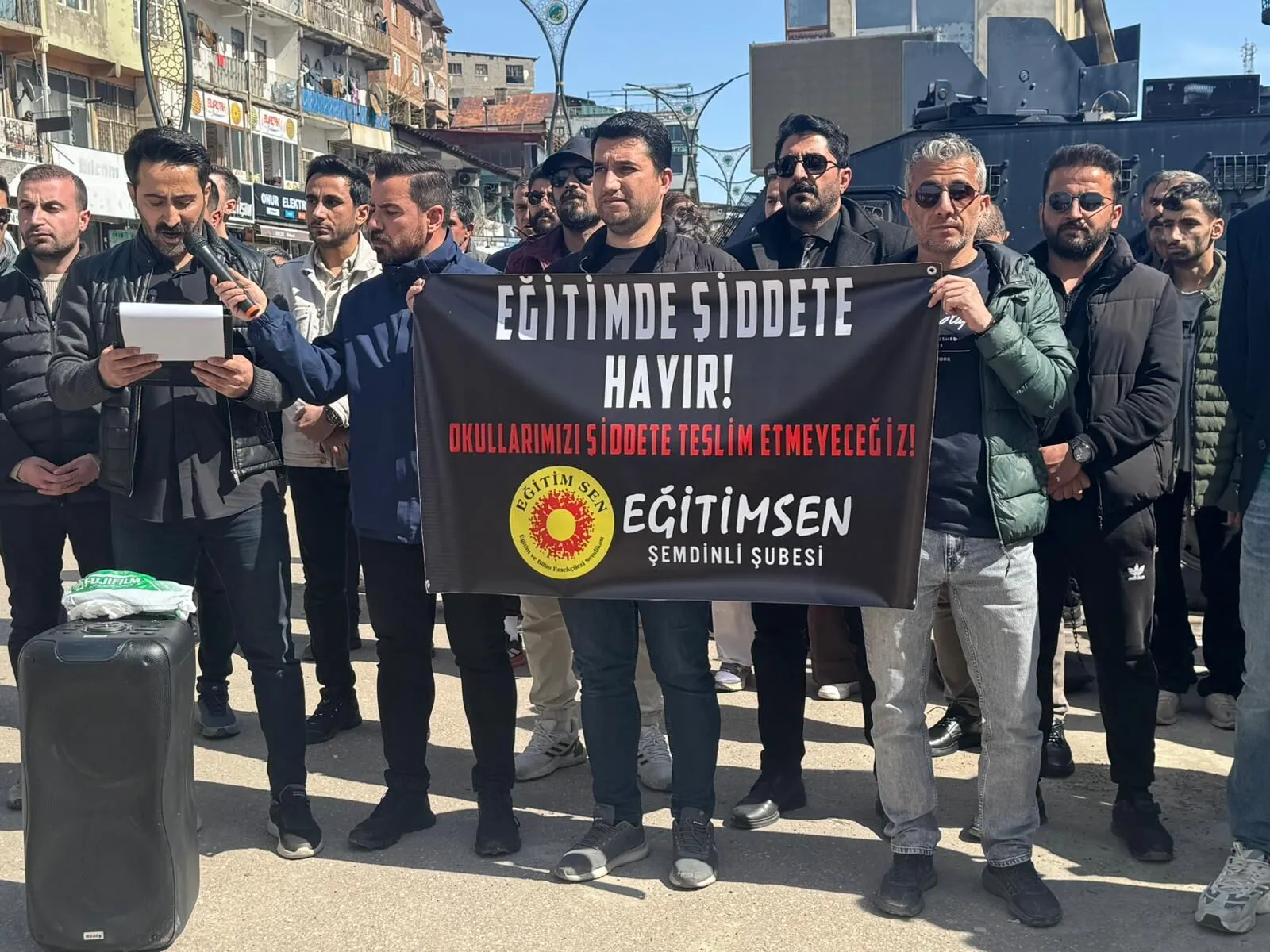 Şemdinli’de Eğitimcilerden Şiddet Tepkisi: “Okullar Güvenli Olmalı”