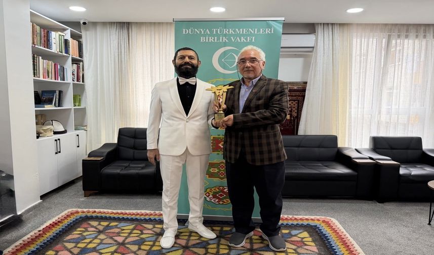 Akif Manaf’a Bir Ödül de Dünya Türkmenleri Birlik Vakfı’ndan: “Barış İçin İnsanlık Ödülü”