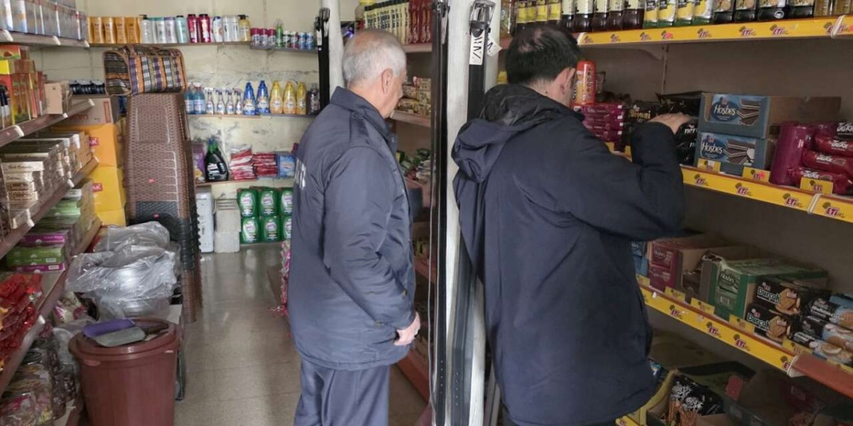 Hakkari’de Zabıtadan Sıkı Denetim: Raf ve Hijyen Kontrolü
