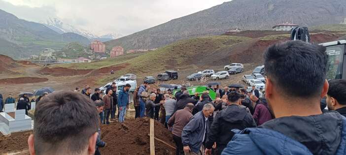 Hakkari’nin Acı Kaybı: Eski İŞKUR Müdürü Mehmet Abi Hayatını Kaybetti