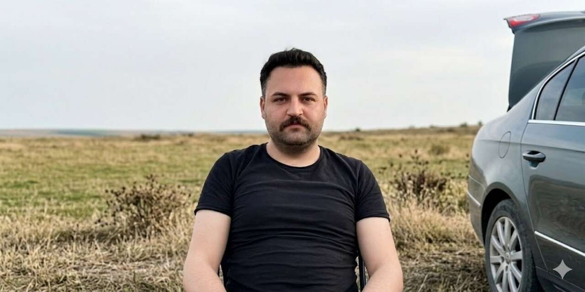 Hakkarili Genç İlhan Dalga Trafik Kazasında Hayatını Kaybetti