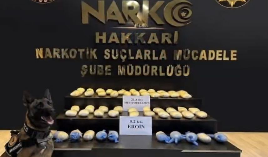 Hakkari'de Zehir Tacirlerine Geçit Yok: 27 Kilogram Uyuşturucu Ele Geçirildi
