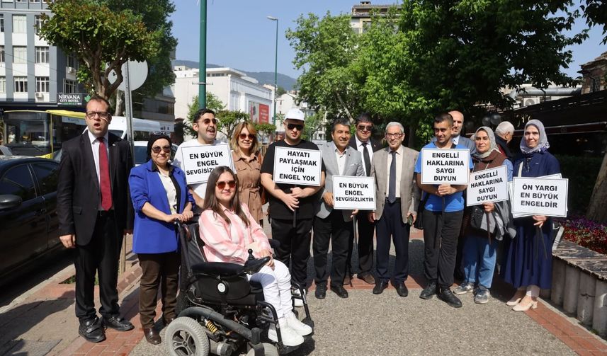 Bursa’da Anlamlı Yürüyüş: “Hayatı Paylaşmak İçin Engel Yok”
