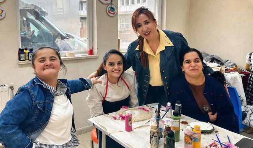 Hakkâri’de Anlamlı Ziyaret: Girişimci Kadınlardan Engelli Bireylere Tam Destek