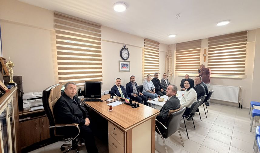 AK Parti Heyetinden Engelliler Koordinasyon Merkezi’ne Anlamlı Ziyaret