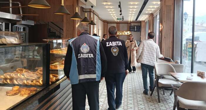Hakkari Belediyesi’nden Bayram Öncesi Pastane ve Fırınlara Sıkı Denetim
