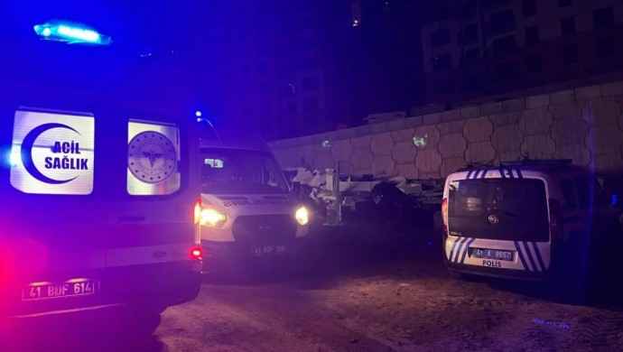 Bayram İzni Dehşete Dönüştü! Cezaevinden Çıkıp Eşini ve Arkadaşını Sırtından Bıçakladı