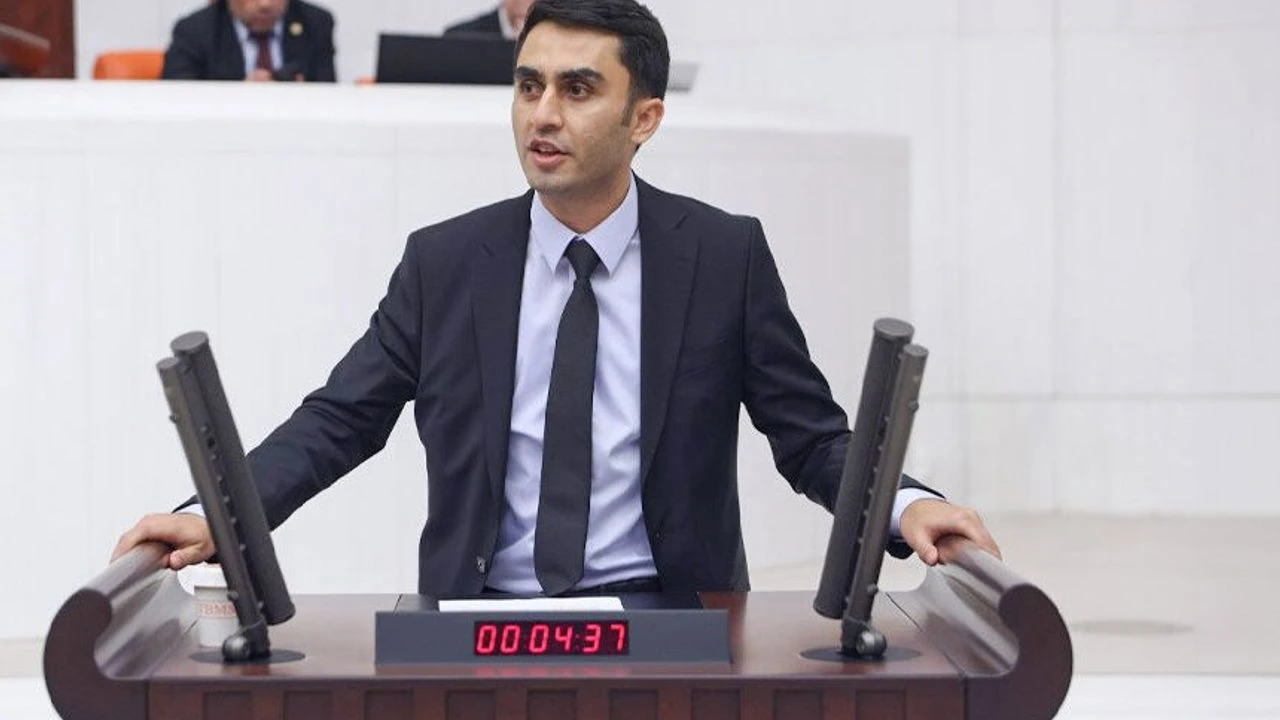 Vezir Parlak’tan Taziye Sürecinde Destek Olanlara Teşekkür