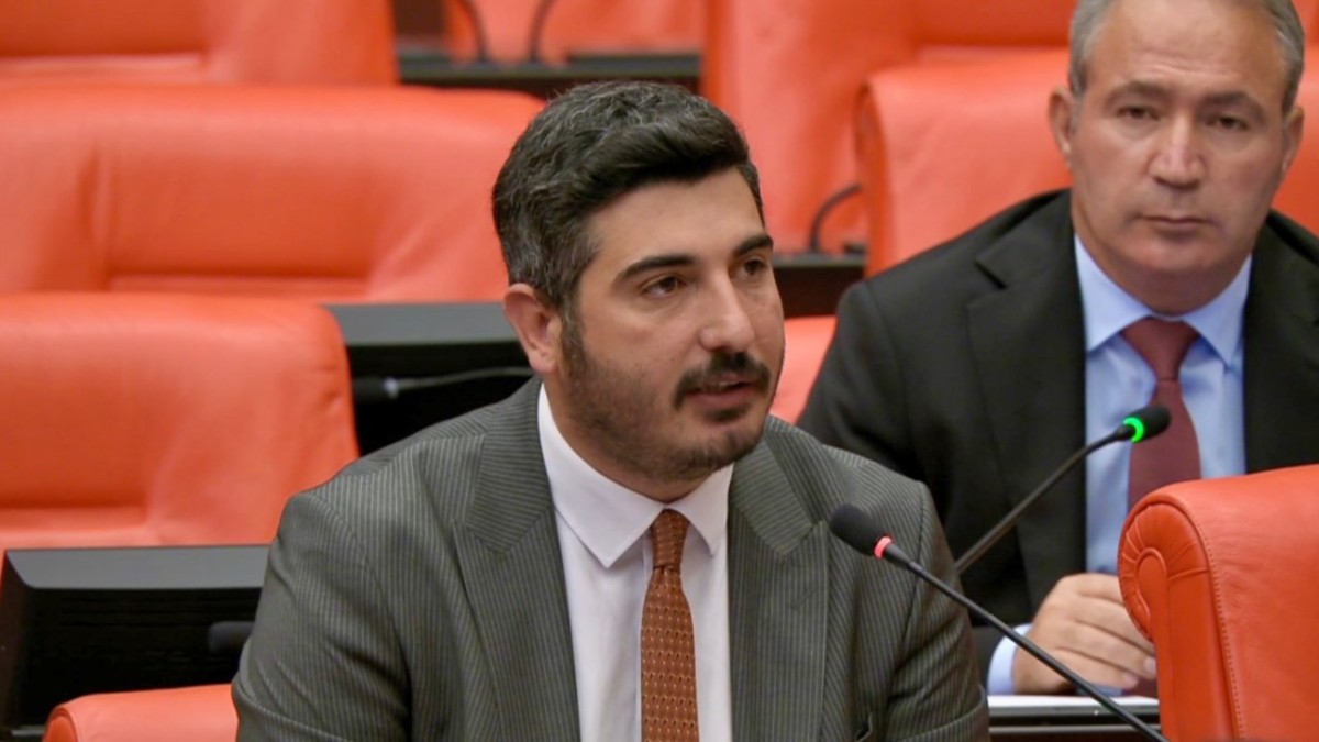 Onur Düşünmez Hakkâri’deki Sağlık Skandallarını Meclise Taşıdı