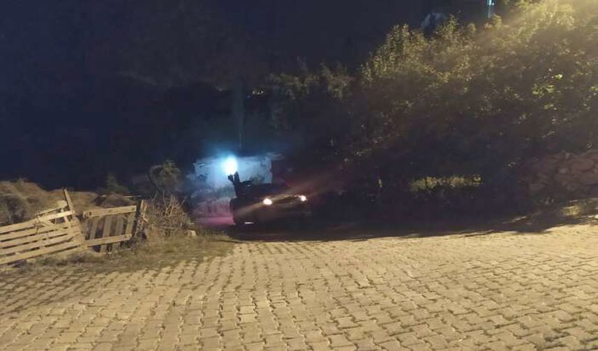 Hakkari Belediyesi 15 Mahallede Sivrisinek ve Vektör Mücadelesini Sürdürüyor