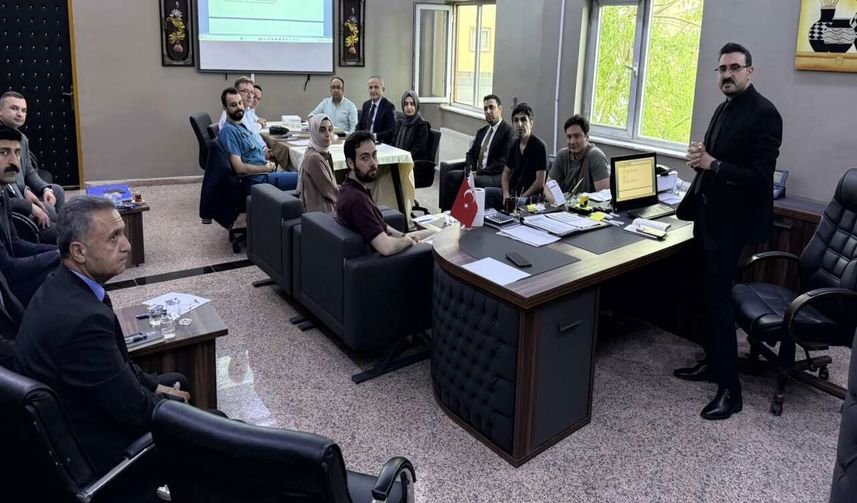 Hakkari’de Sağlık Hizmetlerinin Geleceği İçin Kritik Toplantı