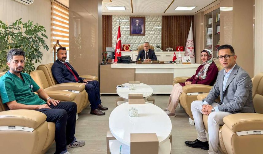 Türk Sağlık-Sen Hakkari Şubesi’nden İl Sağlık Müdürü Kara’ya Ziyaret