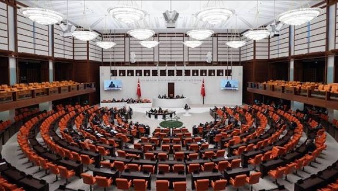 12 Milletvekili Hakkındaki Dokunulmazlık Tezkereleri Komisyona Sevk Edildi