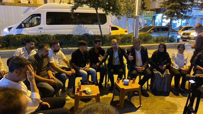 DBP Eş Genel Başkanı Bayındır’dan Hakkari Temasları