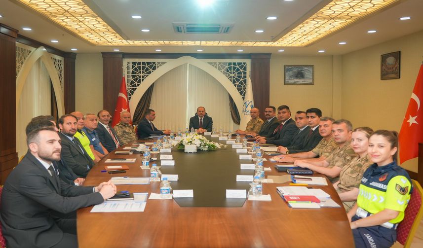 Hakkari'de Haziran Ayı Asayiş Verileri Açıklandı: 404 Aranan Şahıs Yakalandı