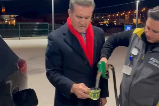 Mustafa Sarıgül’den Akaryakıt Tepkisi: “Bir Bardak Benzin 30 Lira”