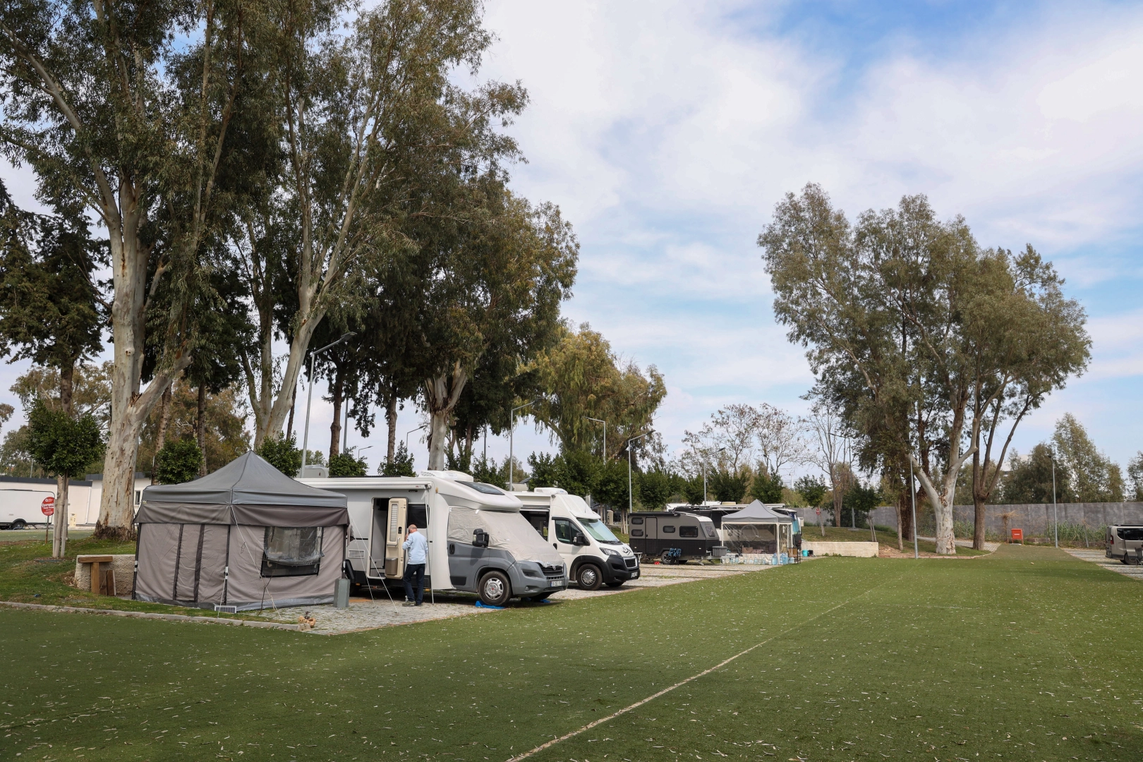 Konyaaltı Karavan Park’a Bayram Yoğunluğu: Tatilcilerden Tam Not