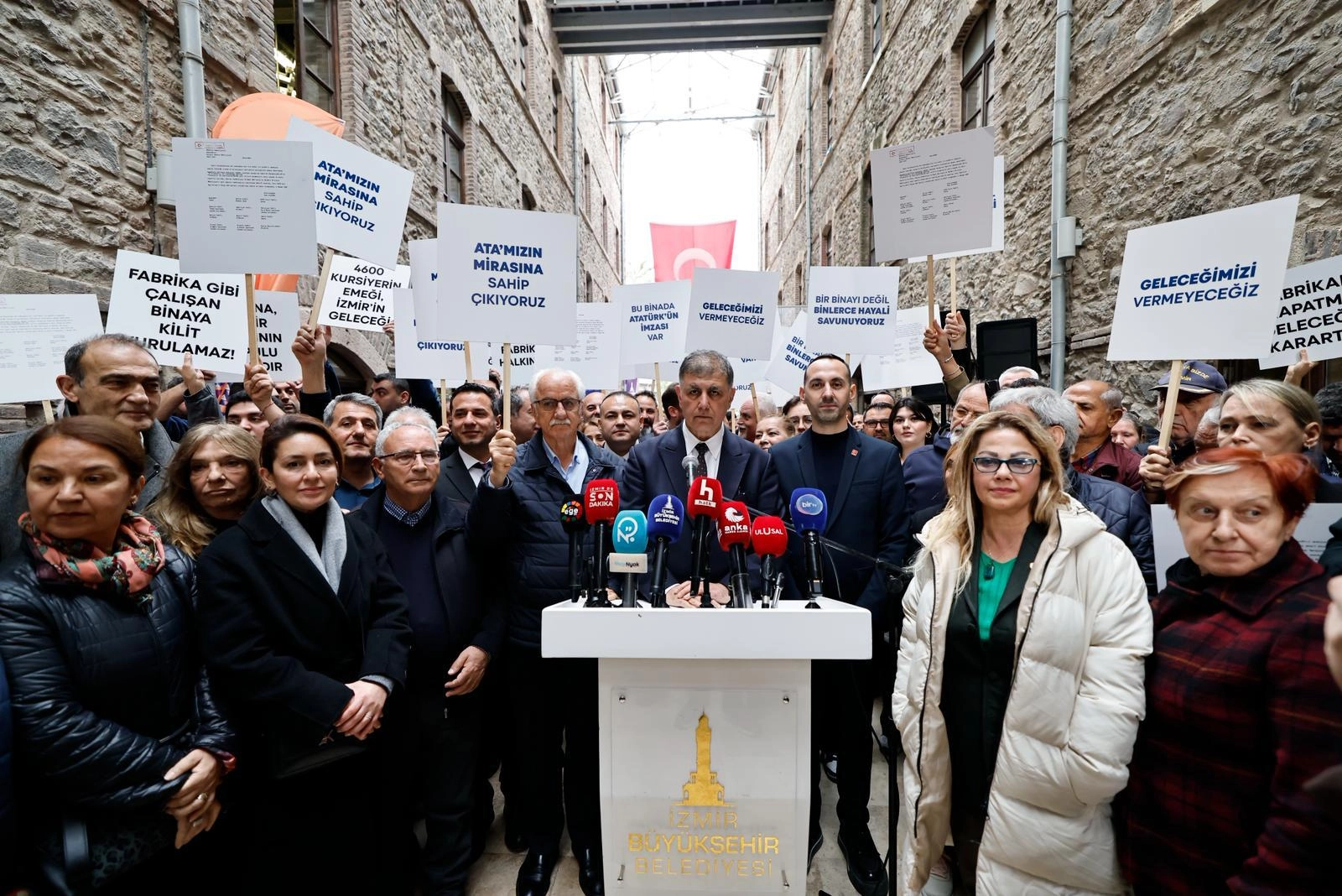 Meslek Fabrikası Krizinde Yeni Gelişme: Mahkemeden Yürütmeyi Durdurma Kararı