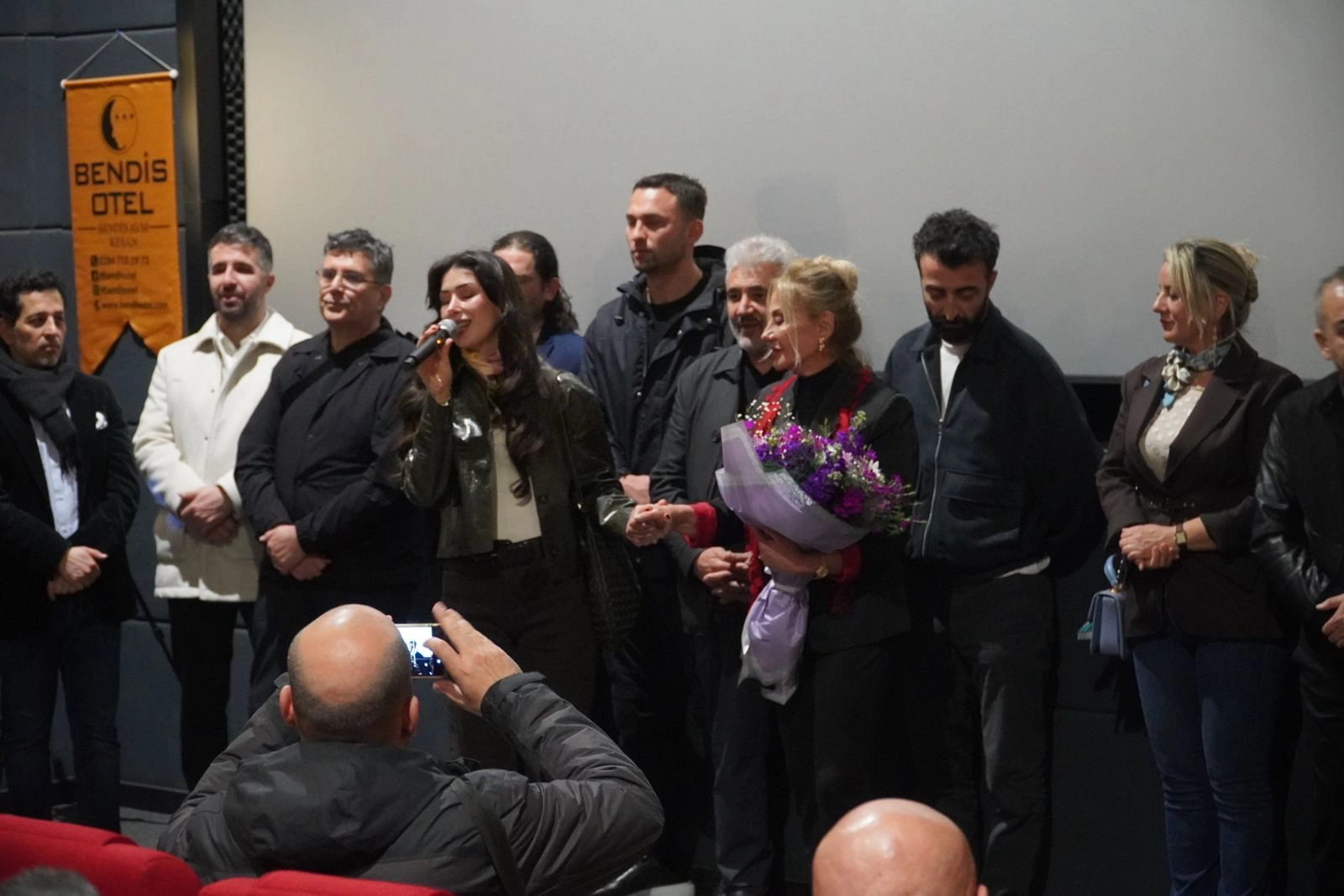 Keşan’da “Çatlı” Filmi Gala Gecesi Yoğun İlgi Gördü