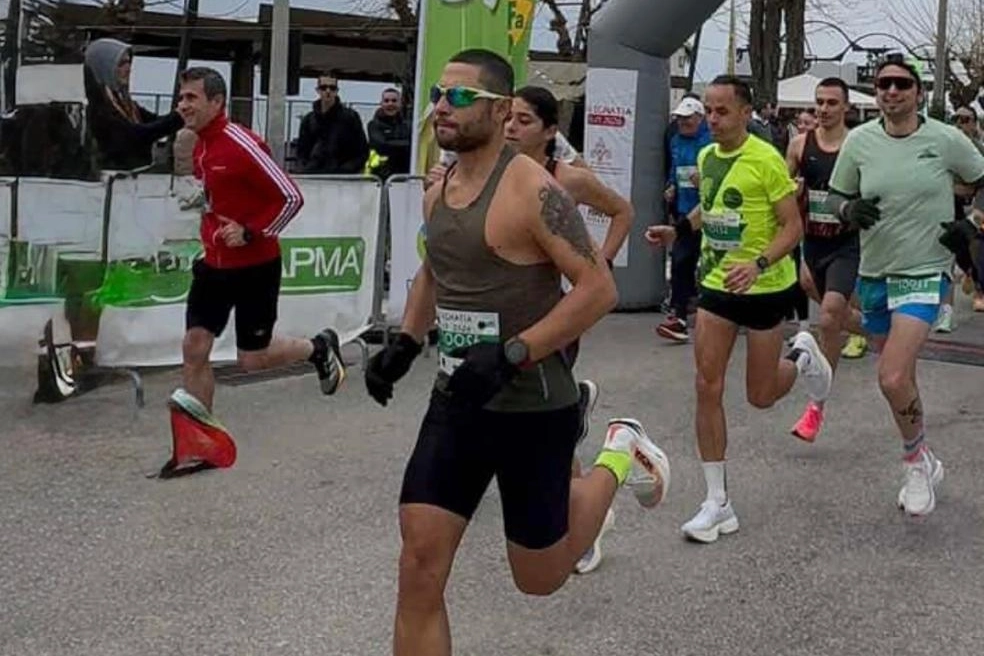 Keşanlı Atlet Ahmet Zeki Özkan’dan Uluslararası Zafer: Viaegnatia Run 2026’da Zirveye Çıktı