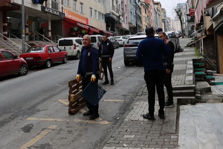 Maltepe’de İşgallere Geçit Yok: Zabıta Ekiplerinden Sıkı Denetim