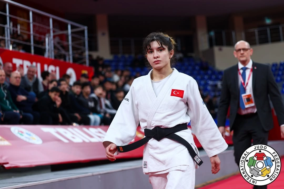 Milli Judocu Tuğçe Beder’den Tarihi Zafer: Tiflis Grand Slam 2026’da Altın Madalya