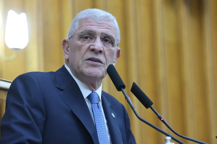 Dervişoğlu’ndan Dış Politika Mesajı: “Türkiye Tarafsız Kalmalı”
