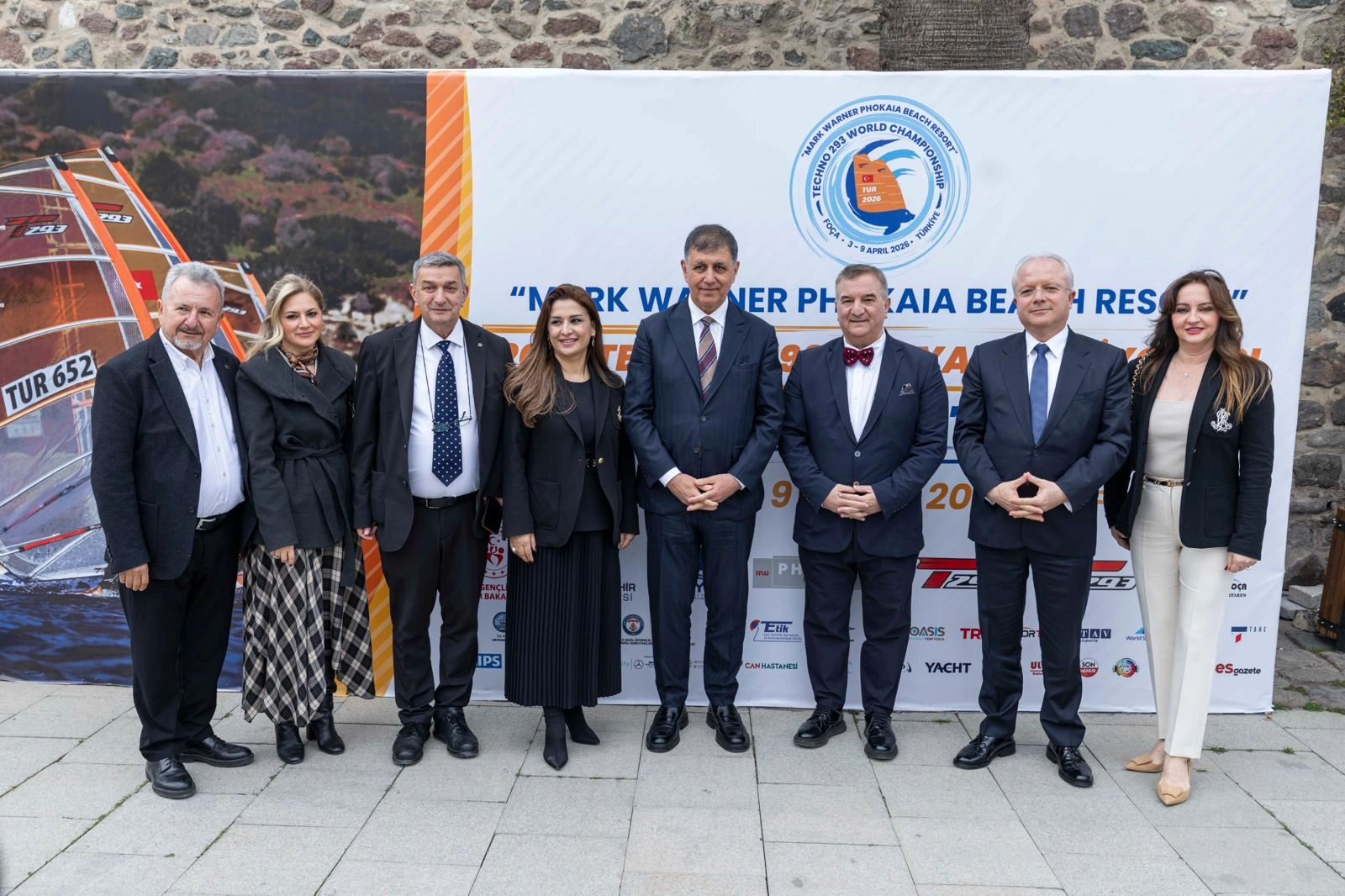 İzmir Dünya Şampiyonasına Hazır: 400 Sporcu Rüzgar Sörfü İçin Buluşacak