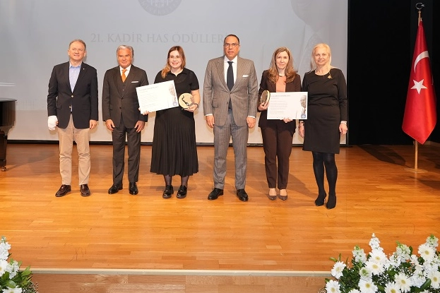 21. Kadir Has Ödülleri Sahiplerini Buldu: Yapay Zekâ Çalışmaları Öne Çıktı