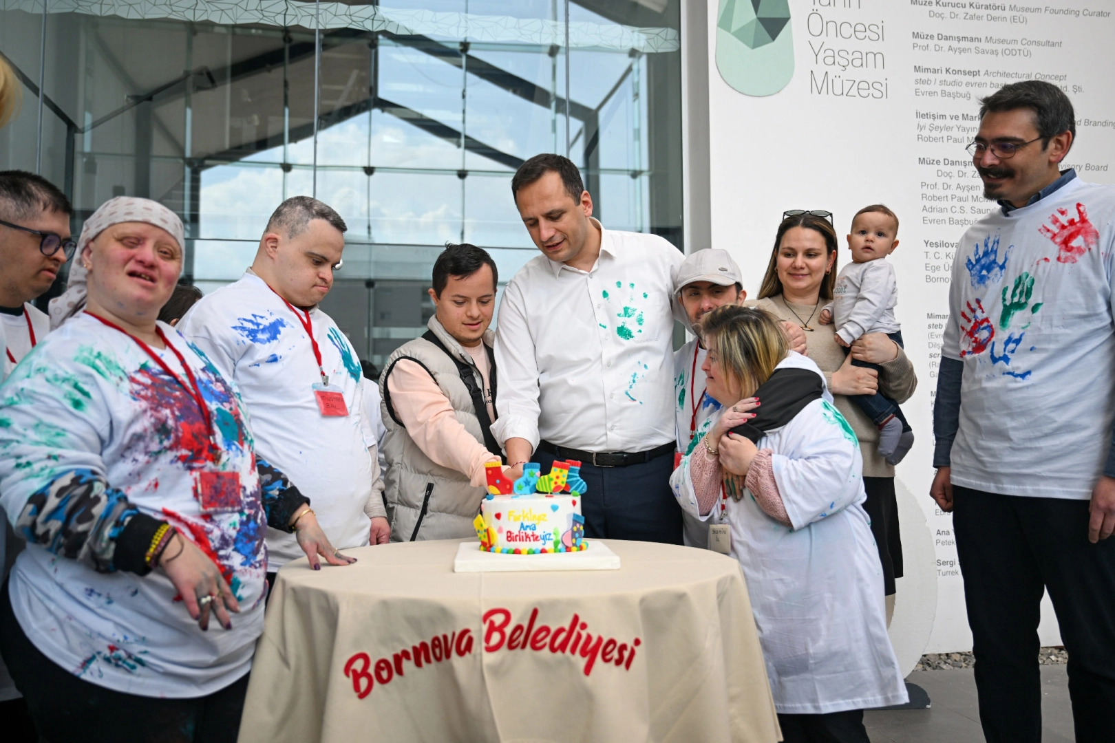 Bornova’da Anlamlı Etkinlik: Down Sendromlu Bireyler Tarihe İz Bıraktı