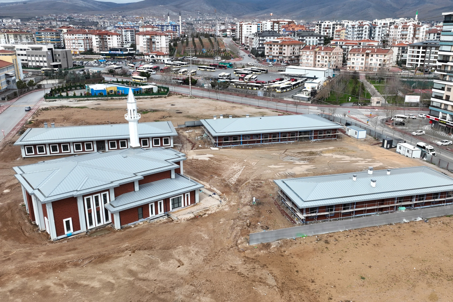 Selçuklu’da Yeni Mahalle Külliyesi Yükseliyor: Yazır’a Çok Amaçlı Yaşam Merkezi