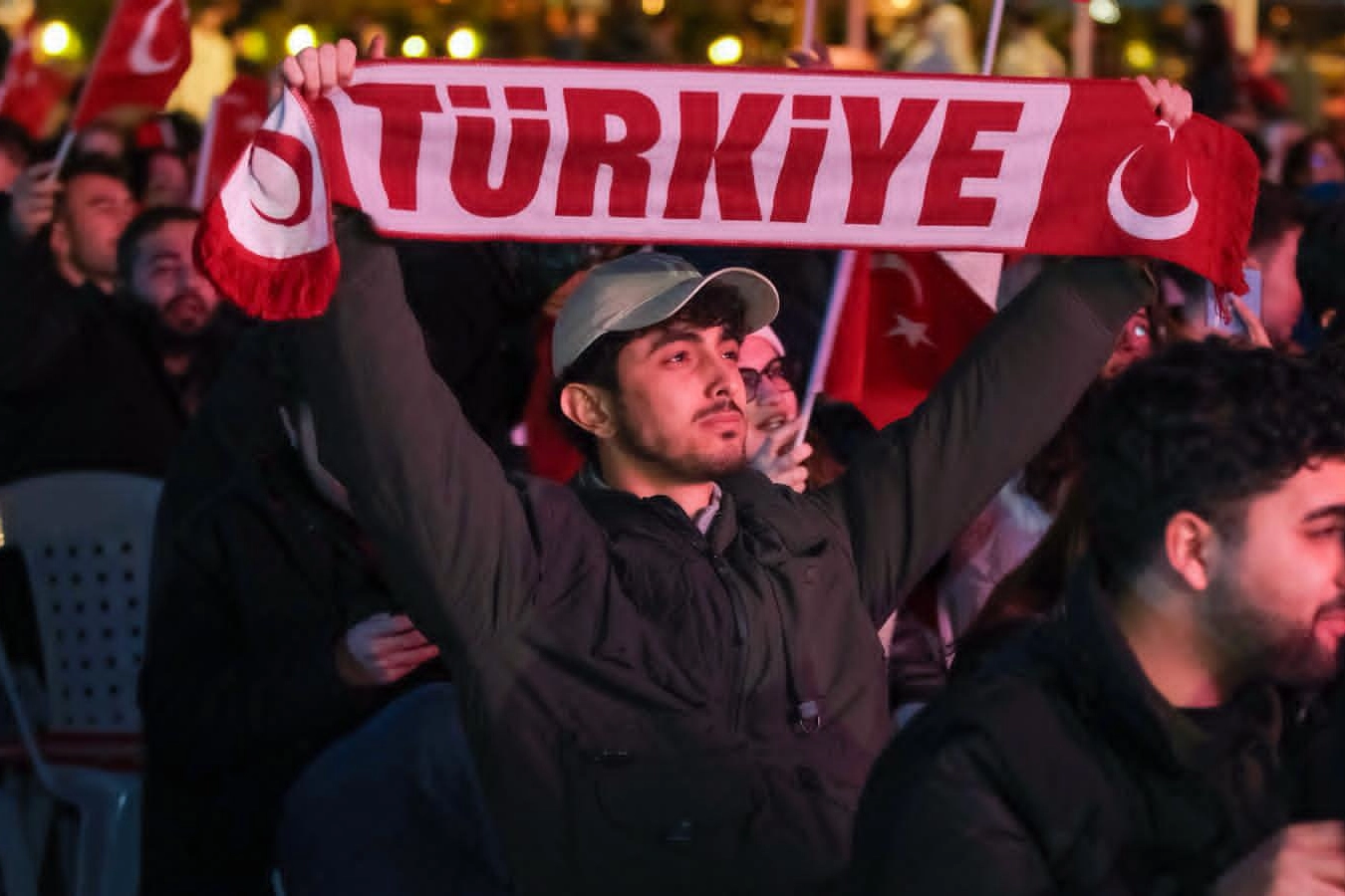 Milliler Finalde: Kocaeli’de Dev Ekranda Büyük Coşku Yaşandı
