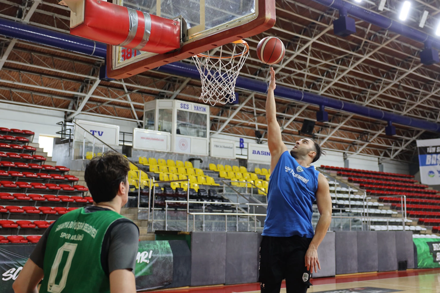 Sakarya Büyükşehir Basketbol Lider Tamamladı: Hedef Şampiyonluk