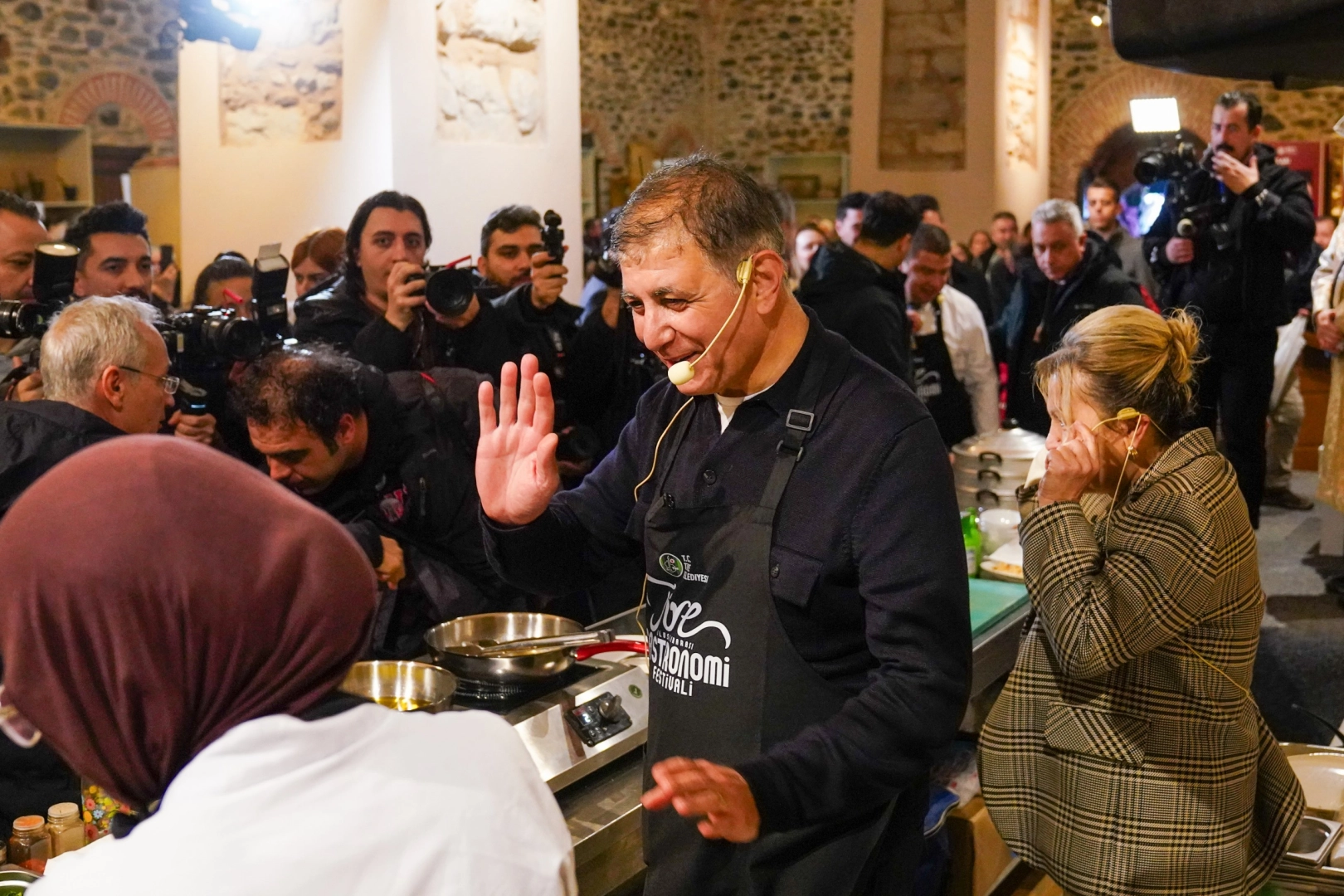 Tire’de Gastronomi Festivali Coşkusu: Başkan Tugay Mutfakta