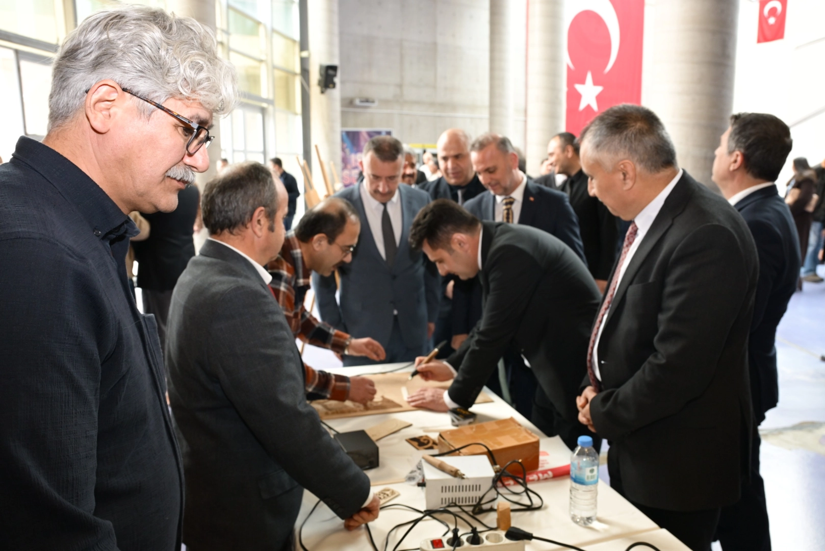 “Usta Ellerden Geleceğe” Projesiyle Geleneksel Zanaatlar Gençlerle Buluşuyor
