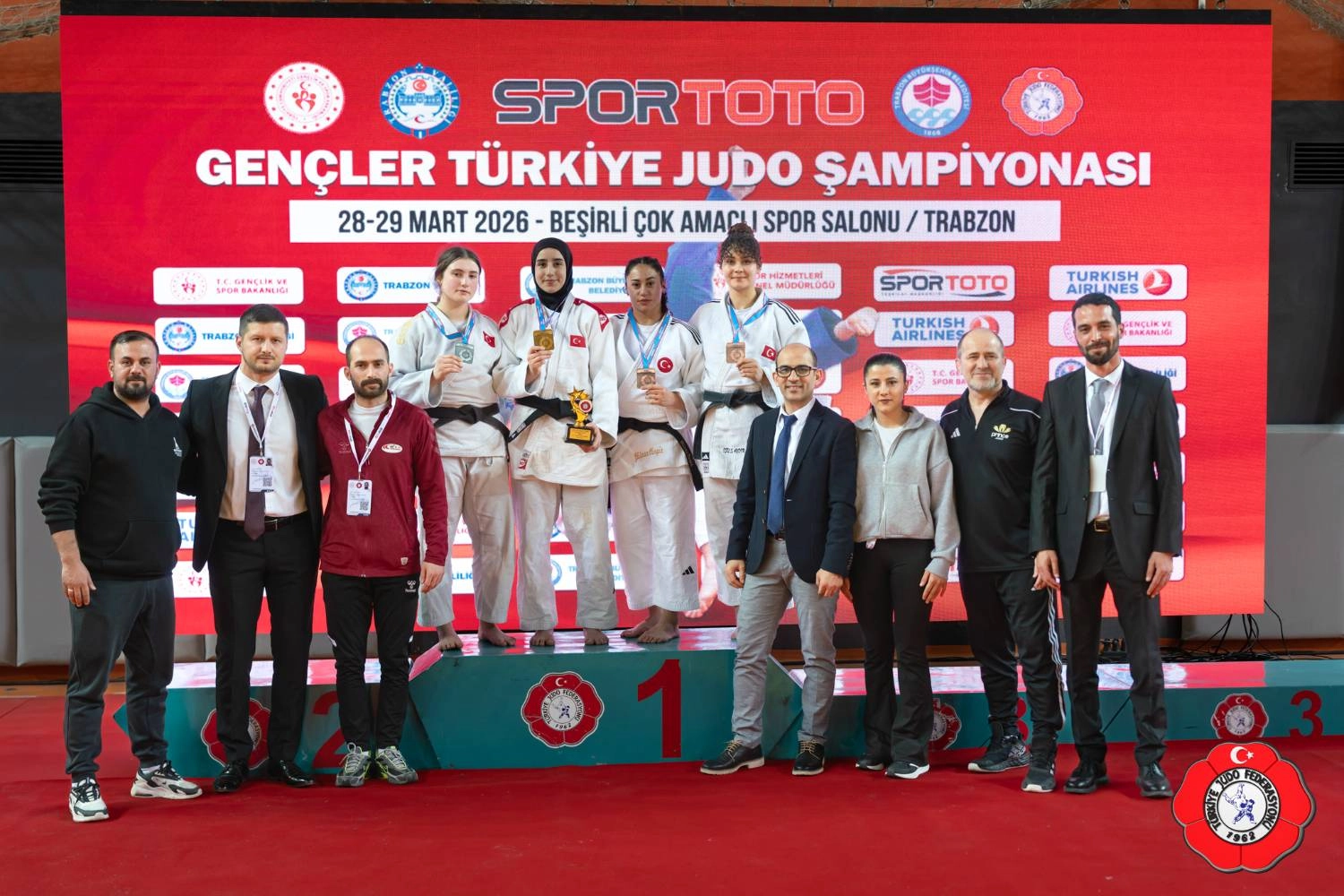 Trabzon’da Judo Heyecanı Sona Erdi: 787 Sporcu Tatamiye Çıktı
