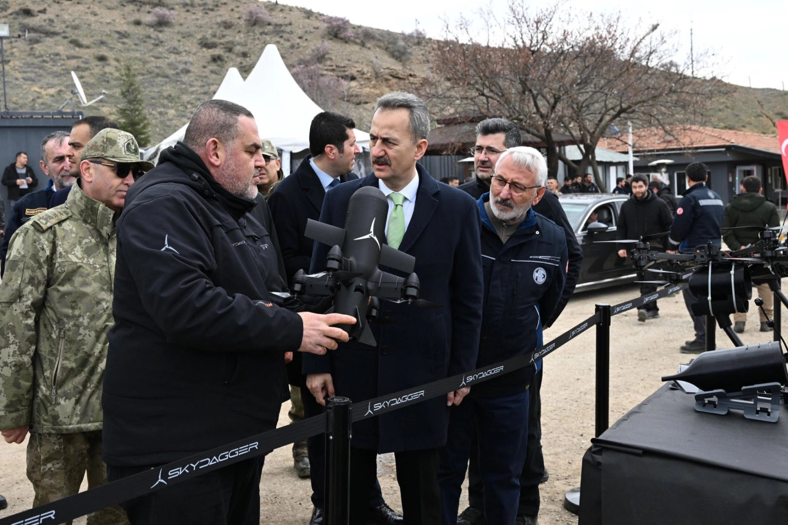 Haluk Görgün Kırıkkale’de Sky Dagger Dron Gösterimini İnceledi