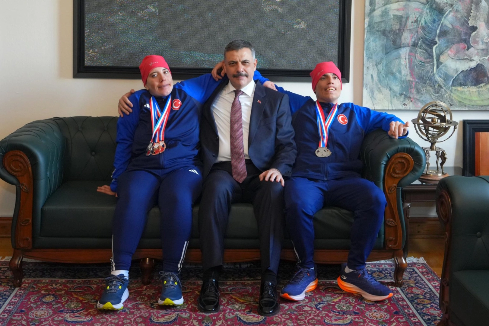 Bakan Çiftçi’den Otizmli Sporculara Tebrik: Türkiye’yi Gururlandırdılar