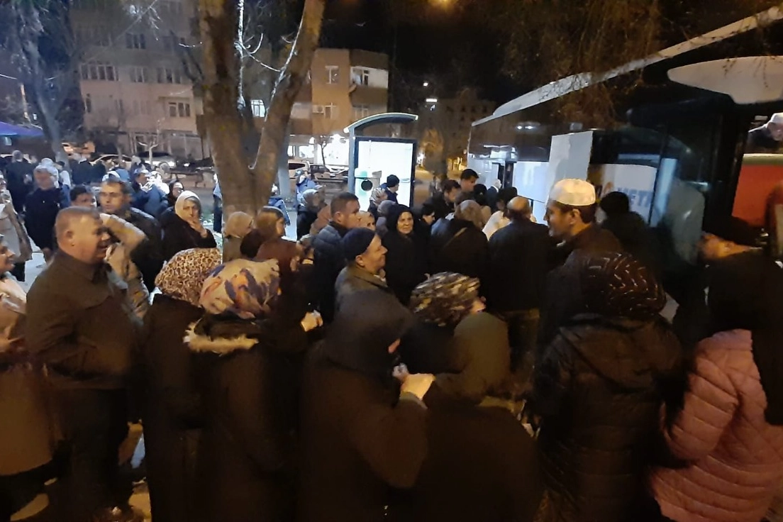 Keşan’dan Umre Yolcuları Dualarla Uğurlandı: Duygusal Anlar Yaşandı